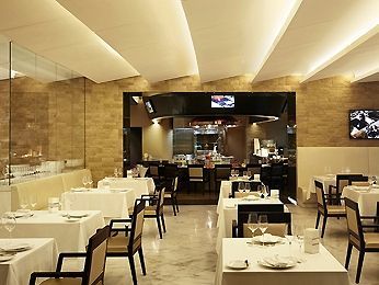 होटल Sofitel Dubai Palm Apartments Dubai